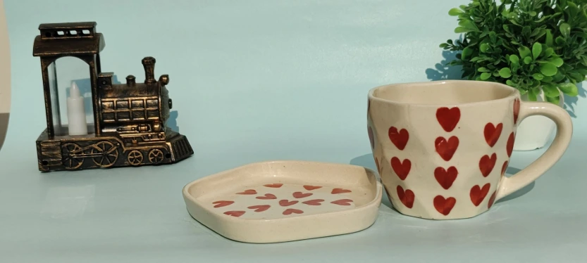 [P05] "Sweetheart Diamond" Ceramic Tea Cup and Saucer Set